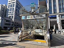 東京メトロ銀座線・千代田線「表参道」駅 320m