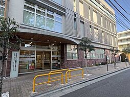 港区子ども家庭総合支援センター 300m