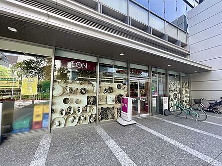 1階　まいばすけっと飯田橋北店