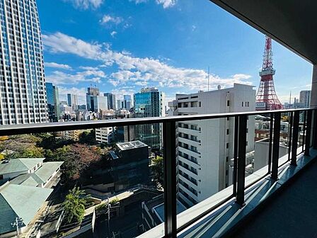 バルコニーから（昼景）