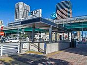 有楽町線・大江戸線「月島」駅 690m