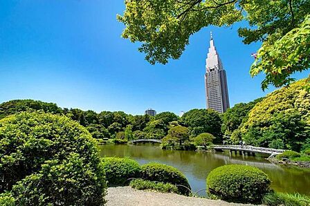 新宿御苑 1460m