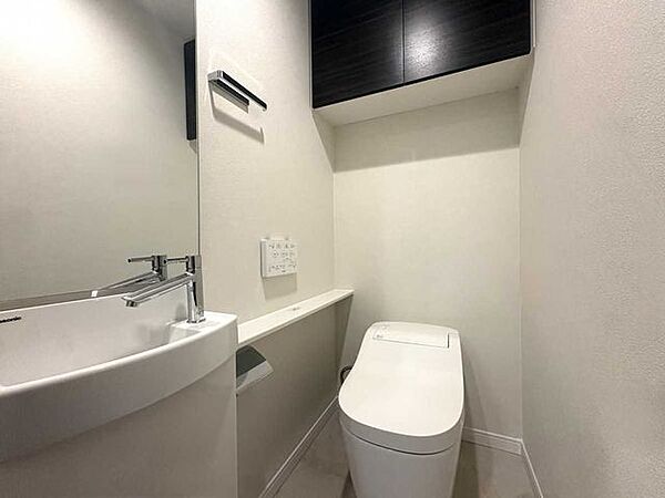 トイレを拡大表示