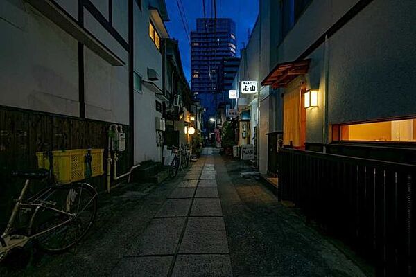 周辺