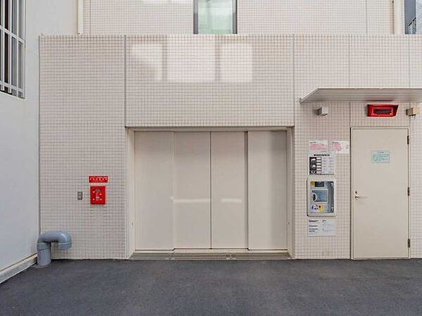 駐車場を拡大表示