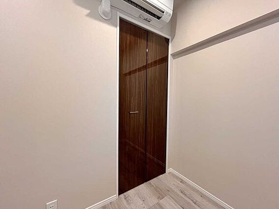 洋室内
