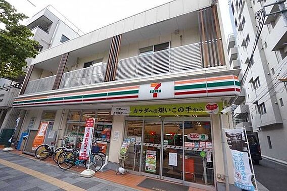 セブンイレブン...