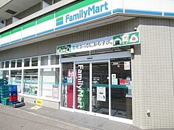 ファミリーマート 木場二丁目店 490m