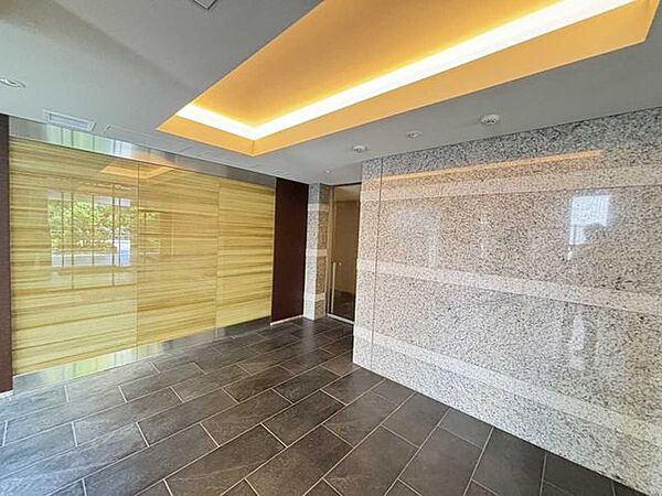 エントランスを拡大表示