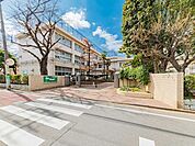 練馬区立開進第一中学校 330m