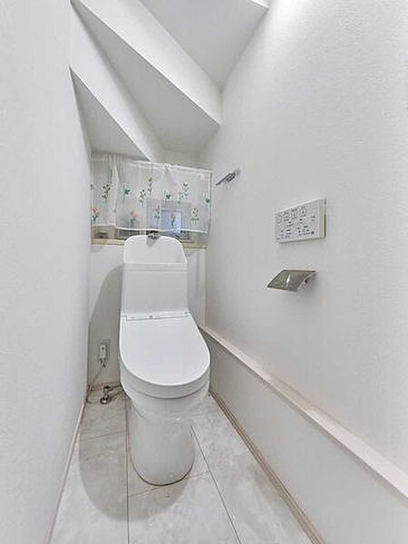 トイレを拡大表示