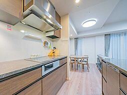【家具調度品は価格に含まれません】