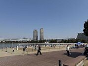 お台場海浜公園 670m