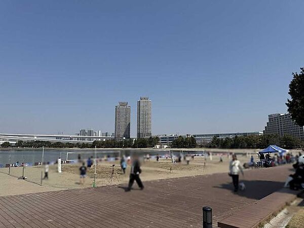 周辺を拡大表示