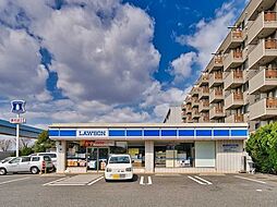 ローソン有明コロシアム前店 100m