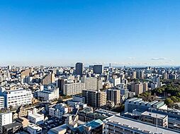 バルコニーより南東側を望む