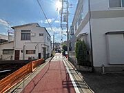 対象不動産は左側
