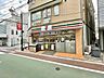 周辺：セブンイレブン　世田谷下高井戸店 850m
