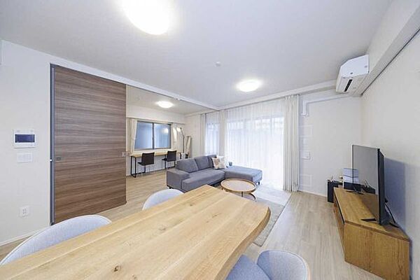 リビング/ダイニング