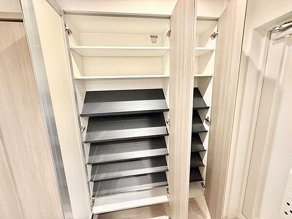 収納を拡大表示