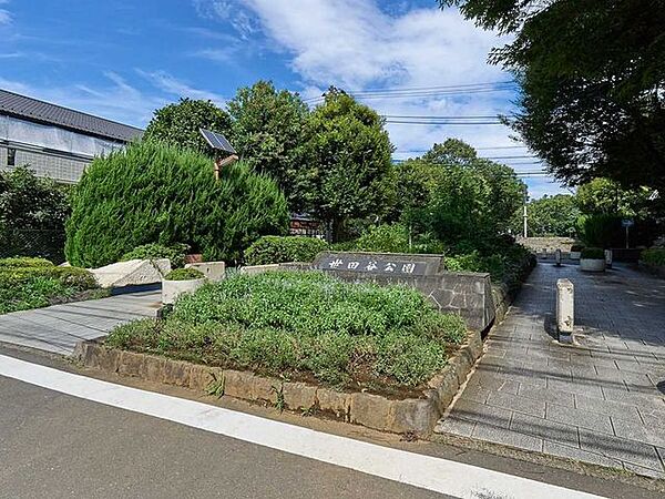 周辺を拡大表示