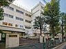 周辺：区立太子堂中学校 320m