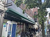 スーパーシミズヤ千歳烏山店 315m