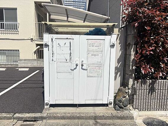 ゴミ置き場