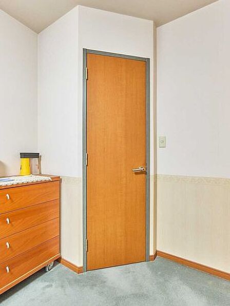 ウォークインクローゼット※家具・調度品は販売価格に含まれておりません