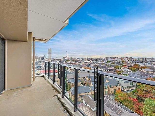 バルコニー パークホームズ練馬豊島園ステーションプレミア 8階/-