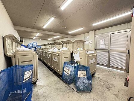 ゴミ置き場