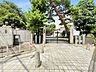 周辺： 練馬区立大泉小学校 360m