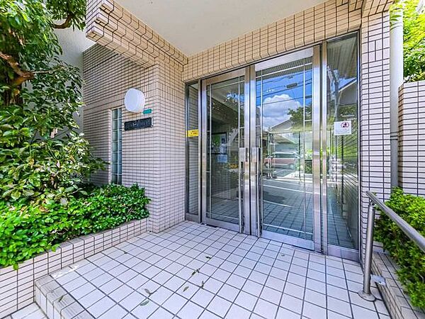 エントランスを拡大表示