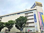 伊勢丹　浦和店 1210m