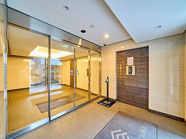 エントランスを拡大表示