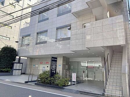 しんむら整形外科クリニック 80m