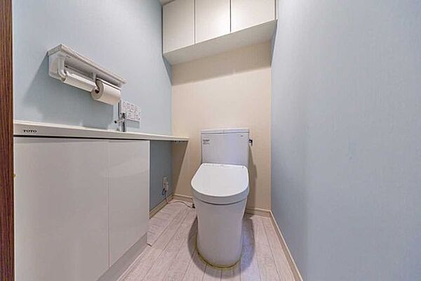 トイレを拡大表示