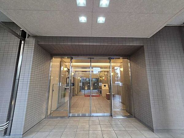 エントランスを拡大表示