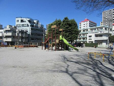 南板橋公園 430m