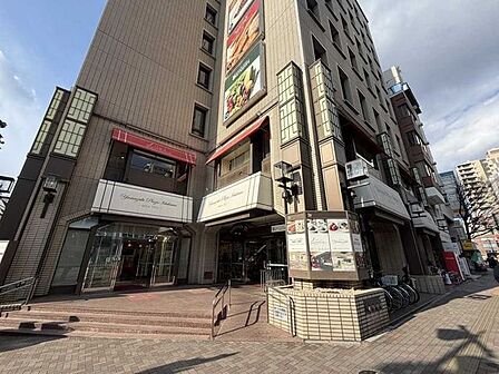 ヤマザキプラザ市川 350m