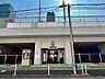 周辺：港区立赤坂小学校 300m