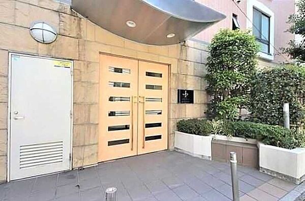 エントランスを拡大表示