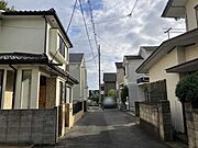 左側が対象不動産です。