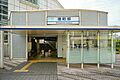港町駅 100...