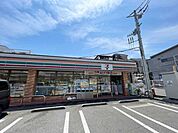 セブンイレブン 横浜別所3丁目店 361m