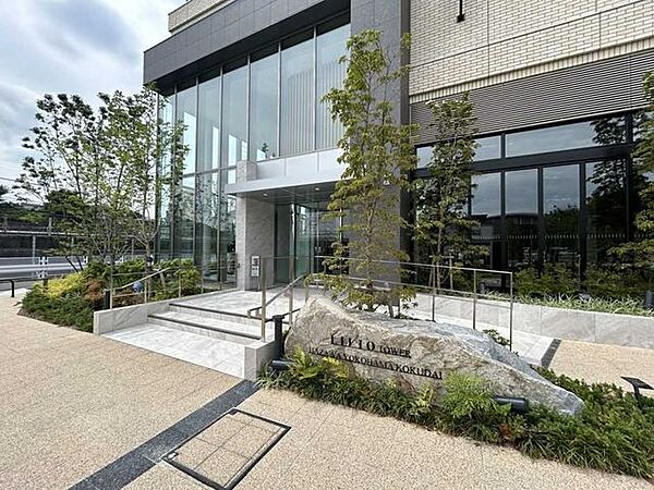 エントランスを拡大表示