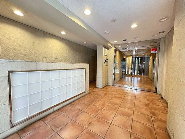エントランスを拡大表示