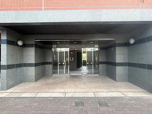 エントランスを拡大表示