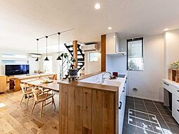 リビング/ダイニングの画像