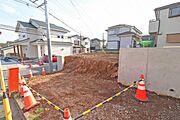 全3棟／三角コーン奥側